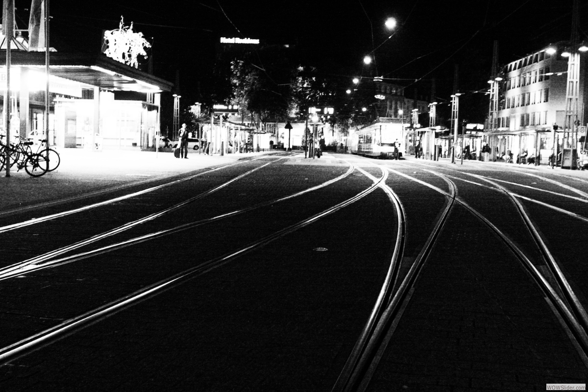 bahnhof // karlsruhe