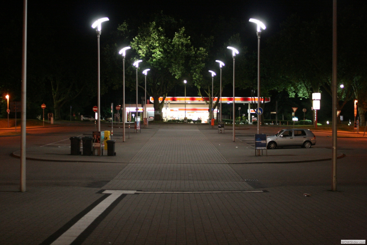 bahnhof // karlsruhe