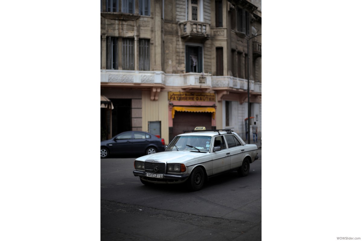 taxi // casablanca